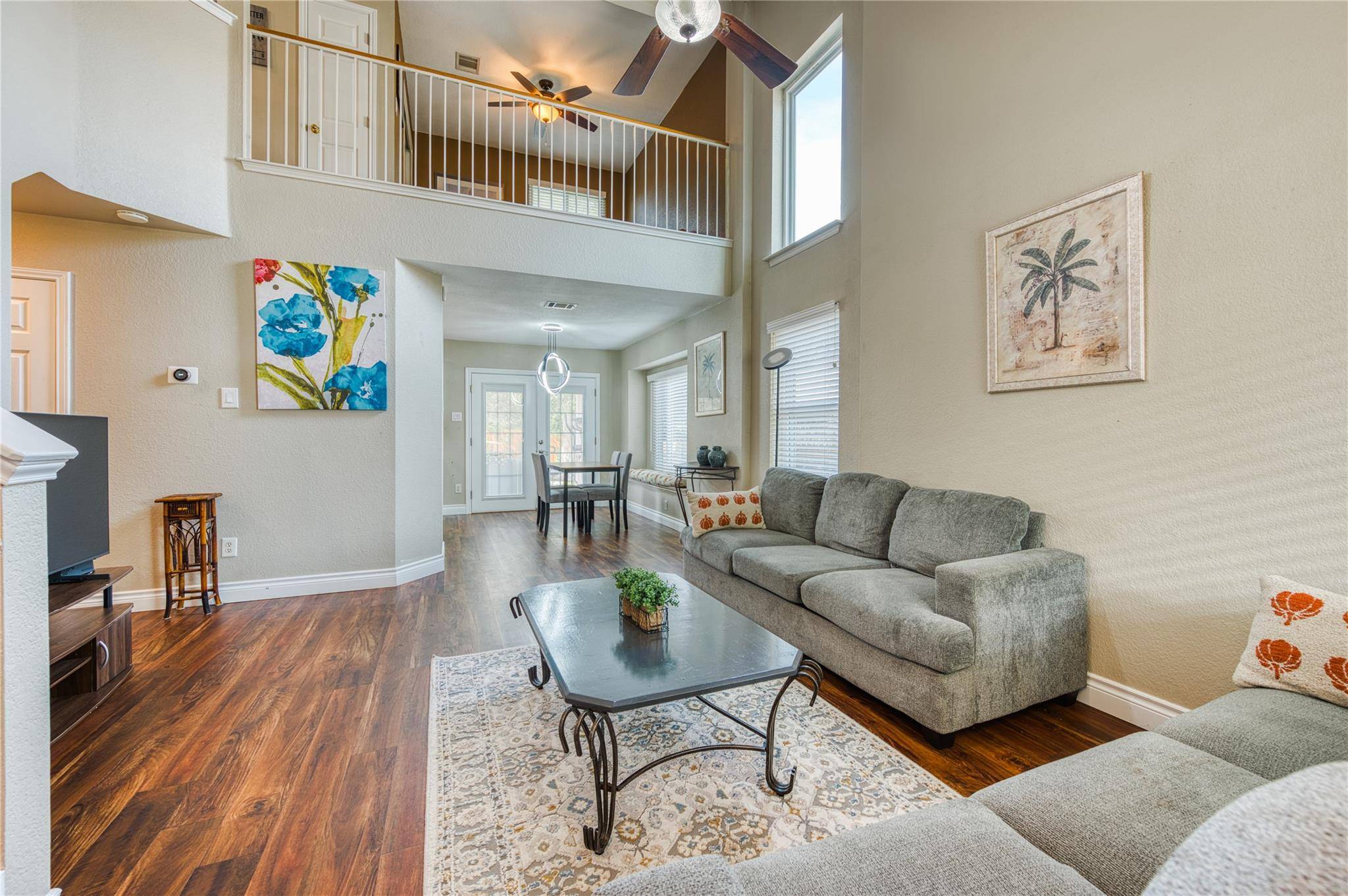 8325 Osborne DR, Austin, TX 78729