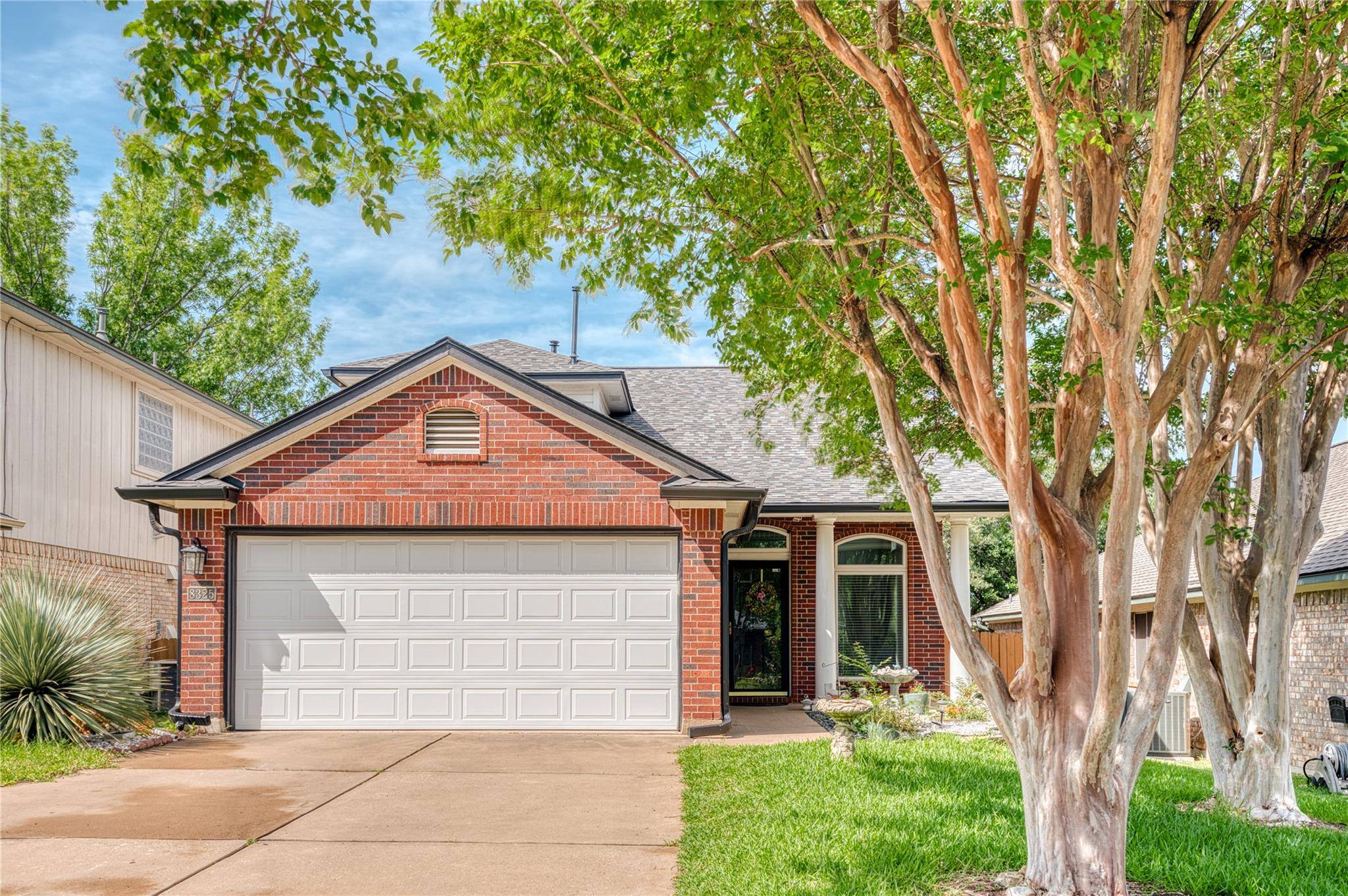 8325 Osborne DR, Austin, TX 78729