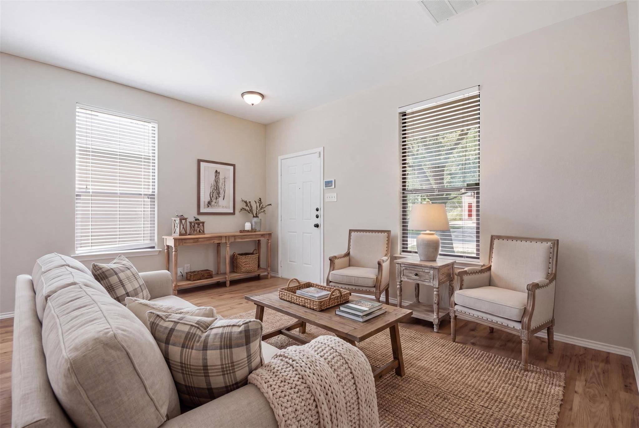 280 Cordero DR, San Marcos, TX 78666