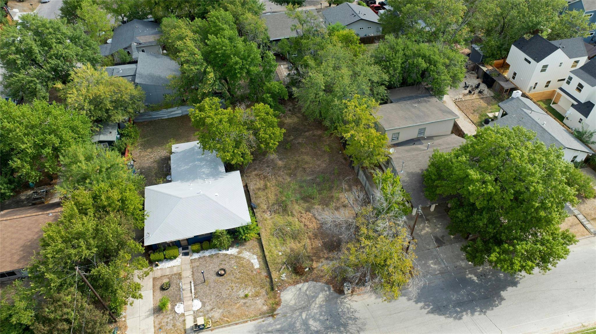 6804 Montana ST, Austin, TX 78741
