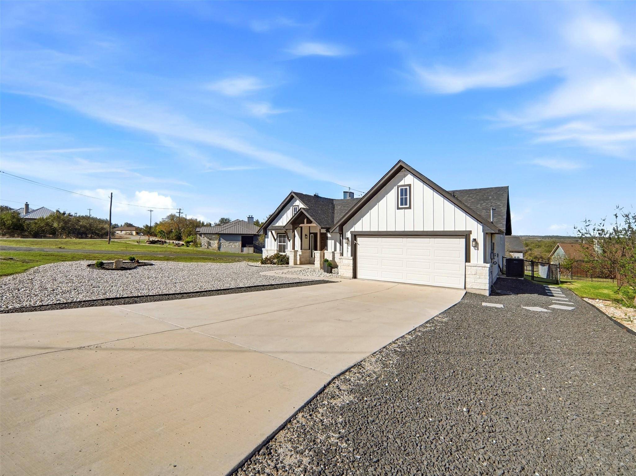 101 N Jerry Gray, Blanco, TX 78606