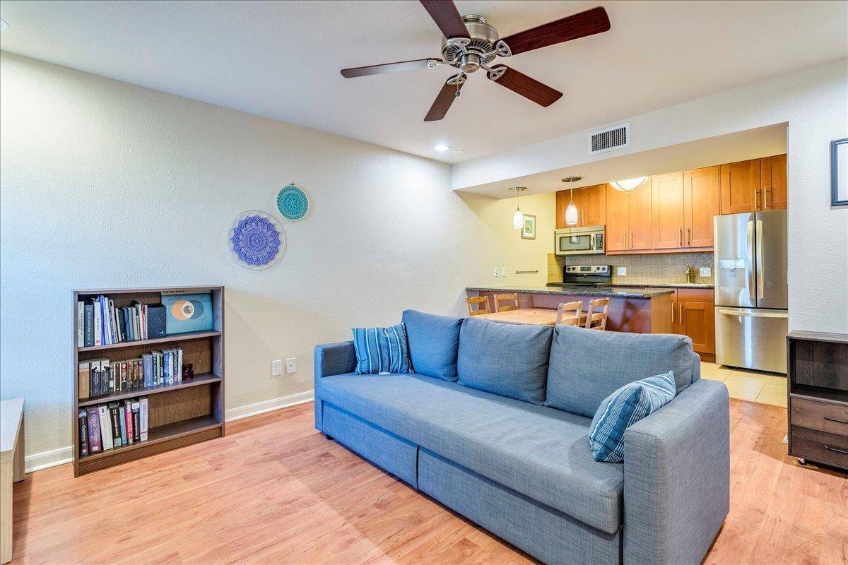 7685 Northcross DR #521, Austin, TX 78757