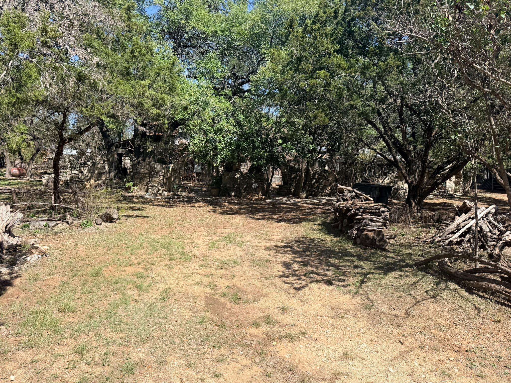207 Hub DR, Wimberley, TX 78676