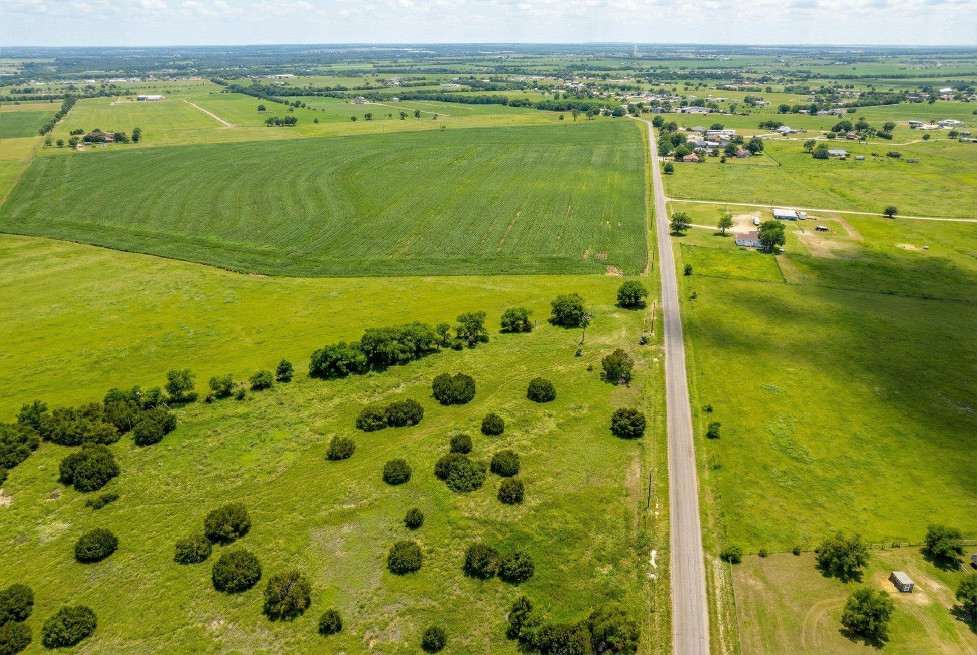 562 County Road 154, Georgetown, TX 78626