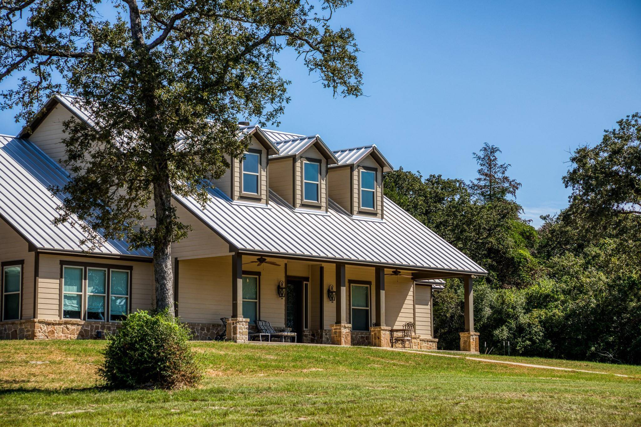3336 County Road 326, Lexington, TX 78947