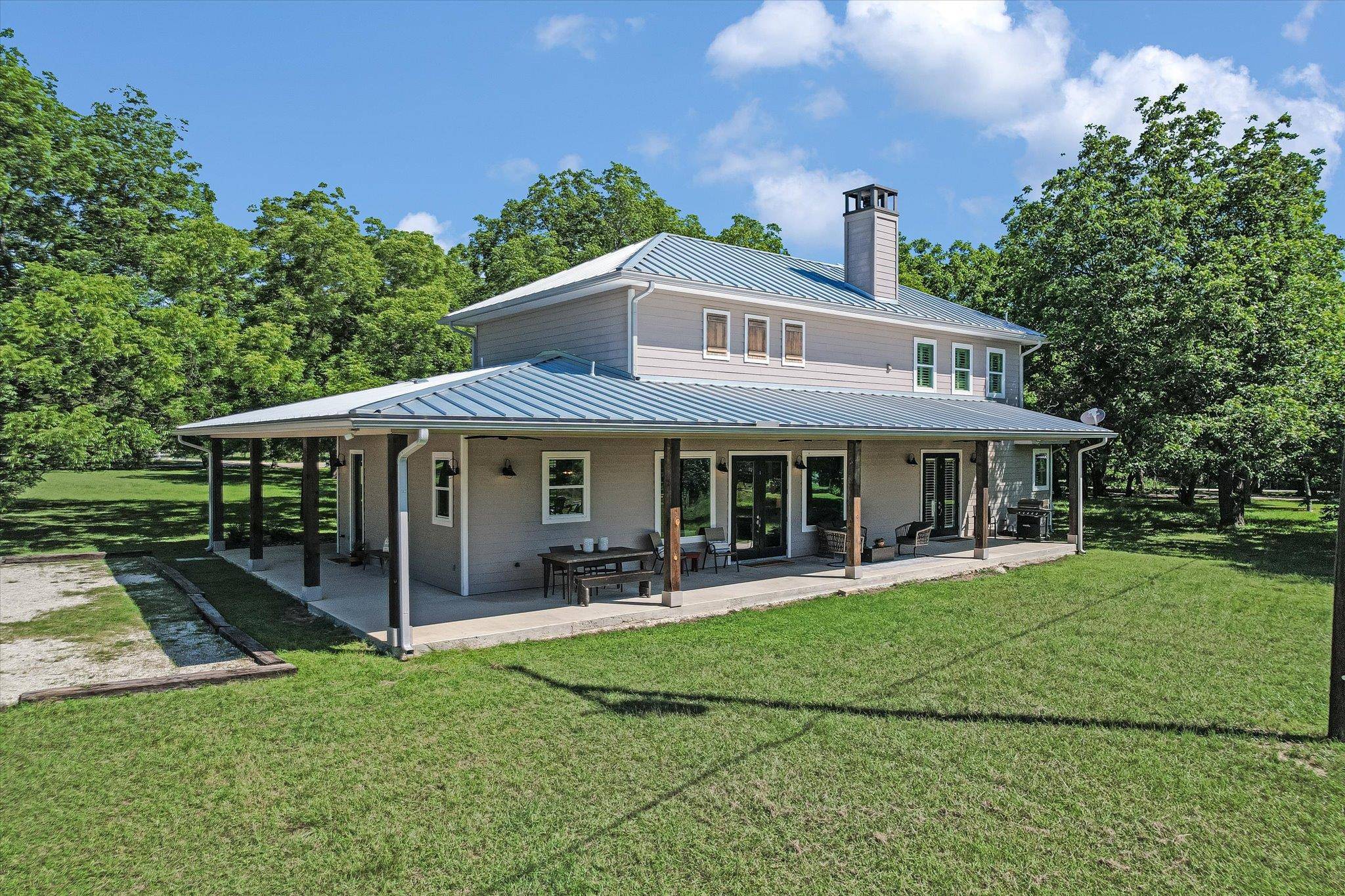 2700 Flite Acres RD, Wimberley, TX 78676