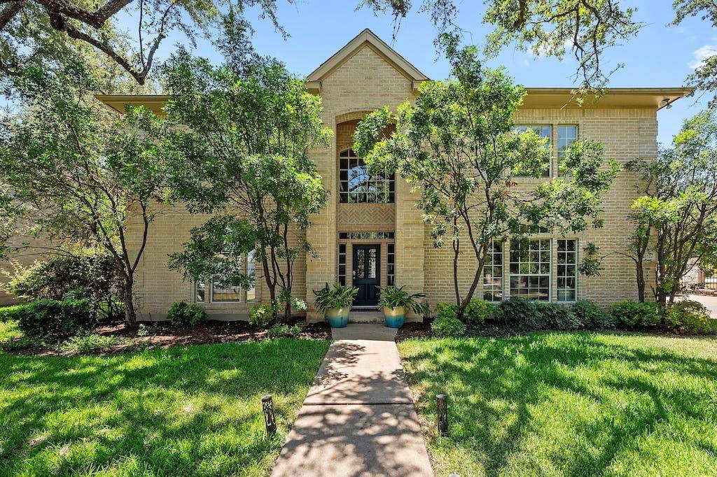 1207 Lakeway DR, Lakeway, TX 78734