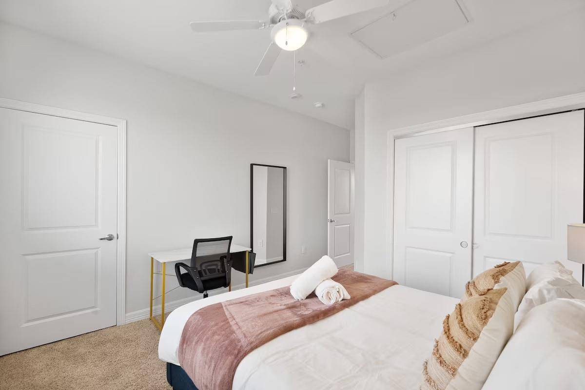 1201 W Whitestone BLVD #H-203, Cedar Park, TX 78613