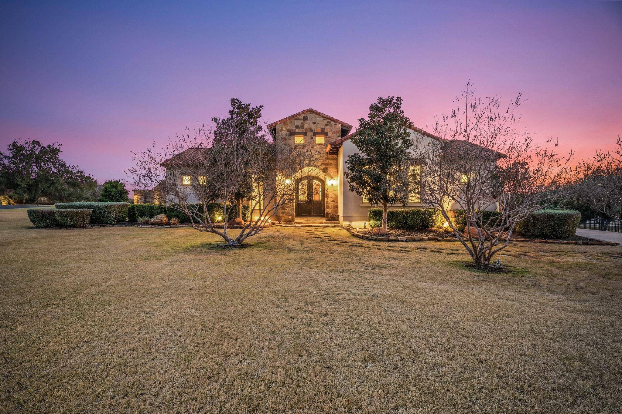 444 La Serena LOOP, Horseshoe Bay, TX 78657