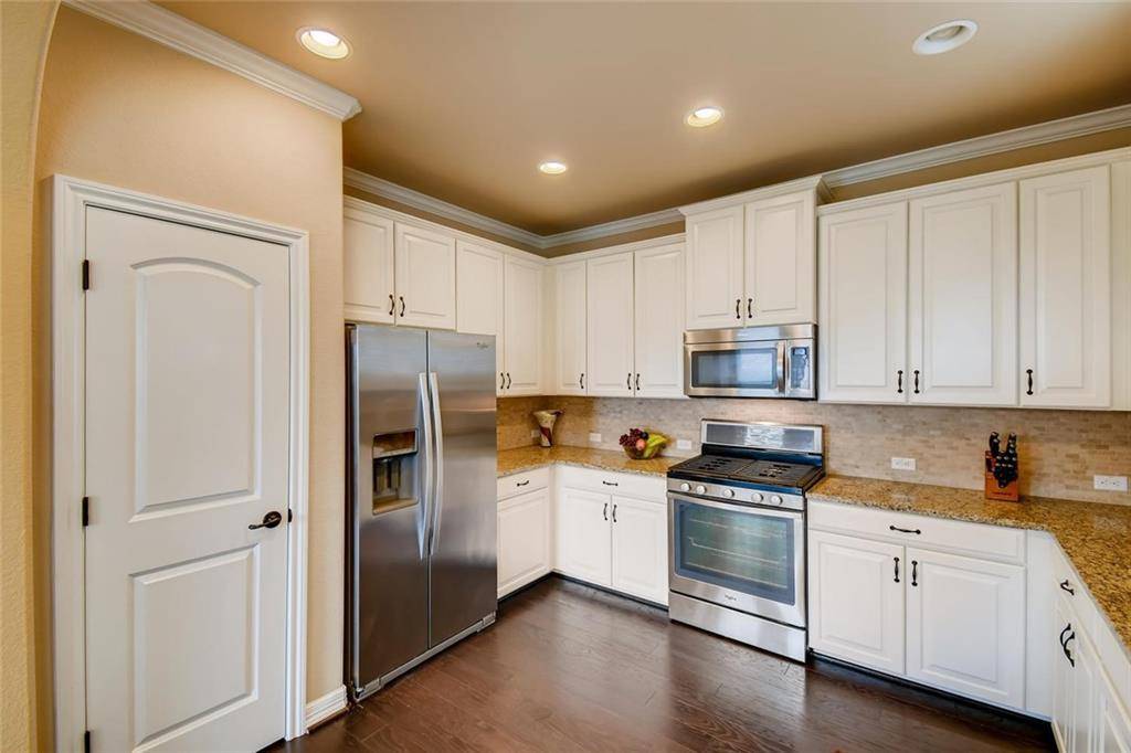 11929 Terraza CIR #TH37, Austin, TX 78726