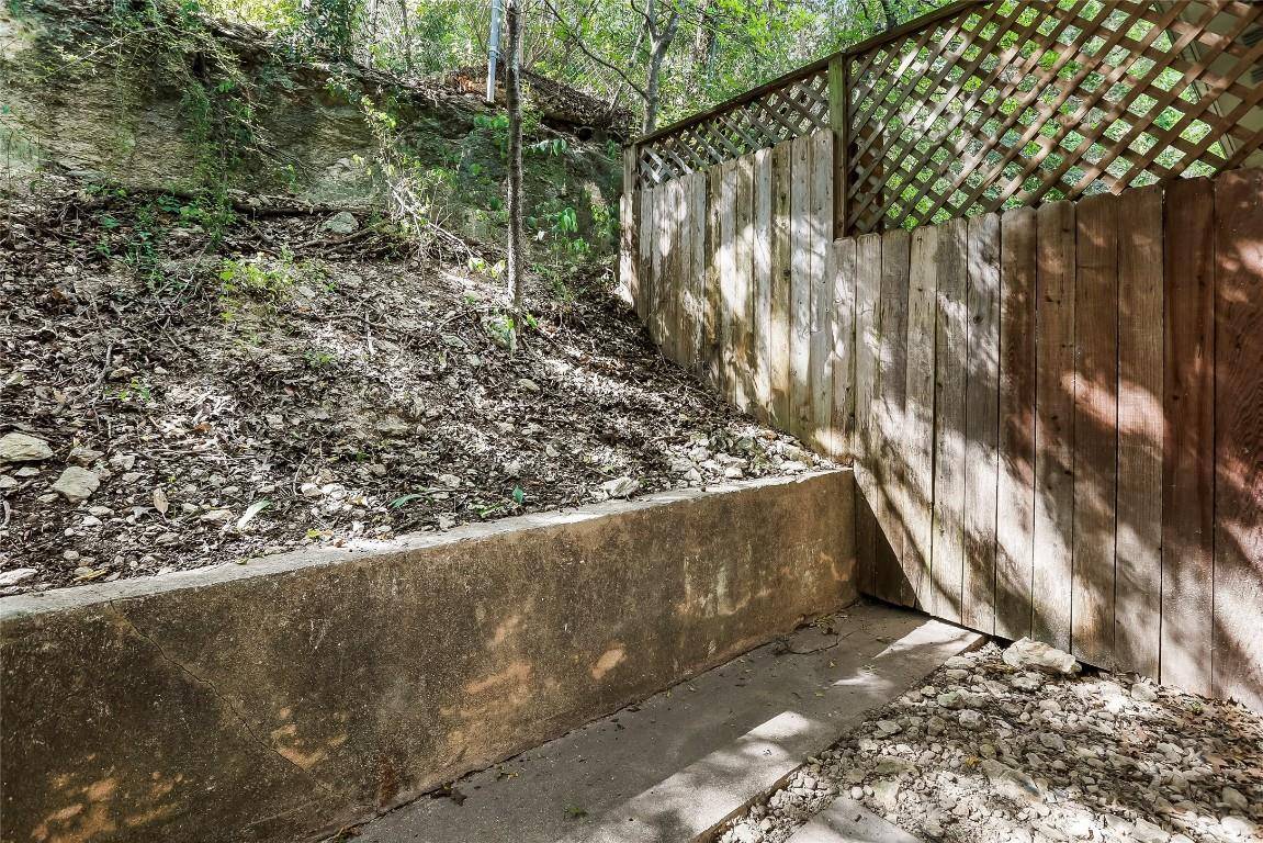 5330 Balcones DR #B, Austin, TX 78731