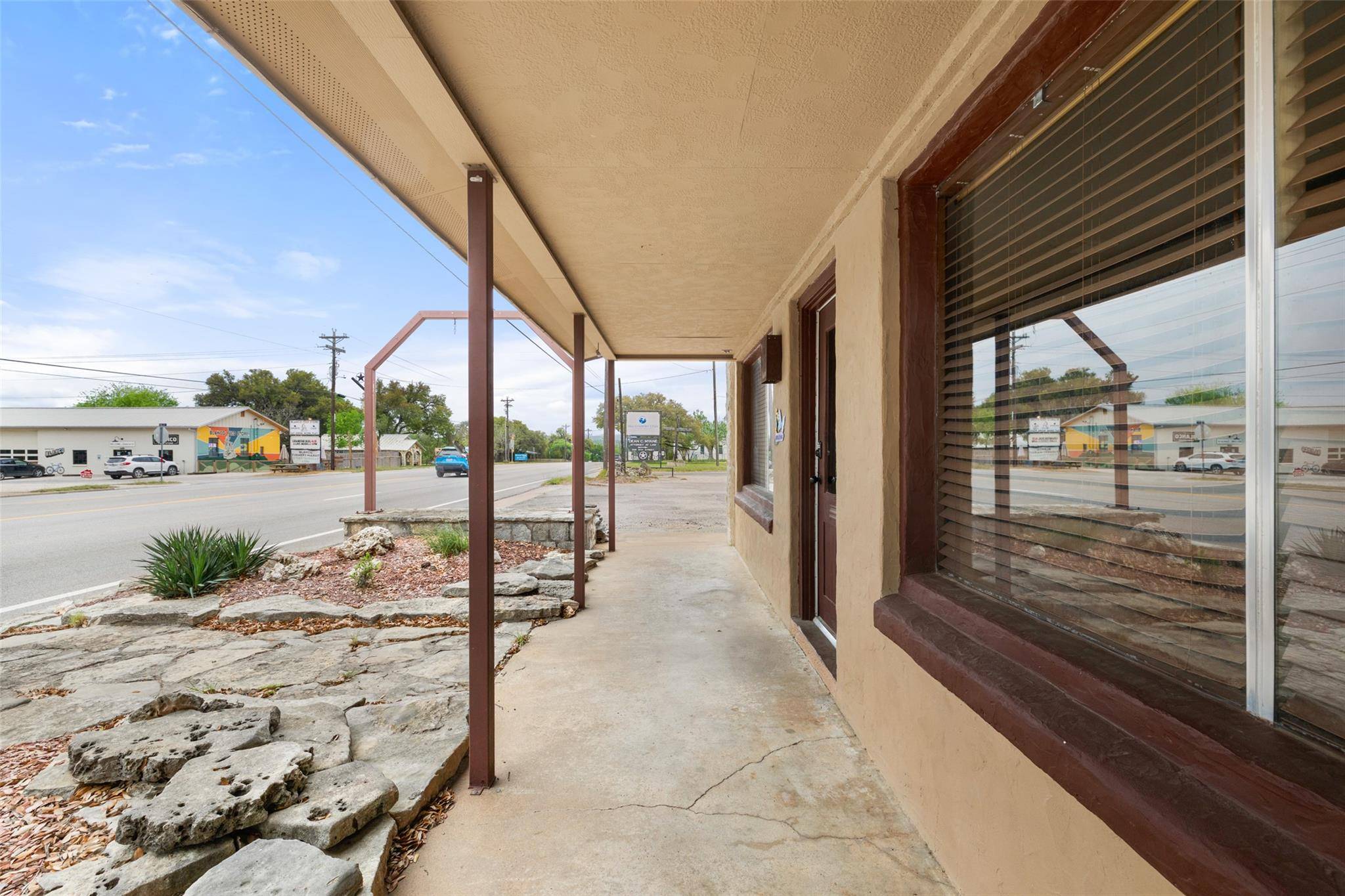 807 Main ST, Blanco, TX 78606