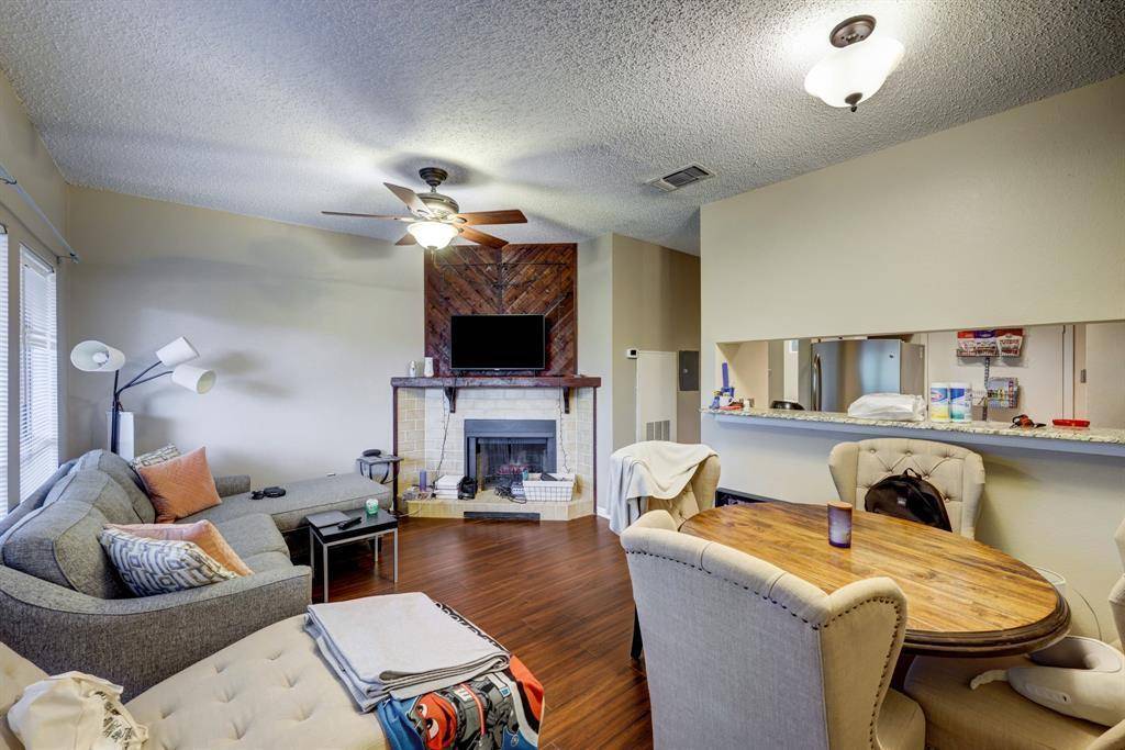 2901 San Jacinto BLVD #204, Austin, TX 78705