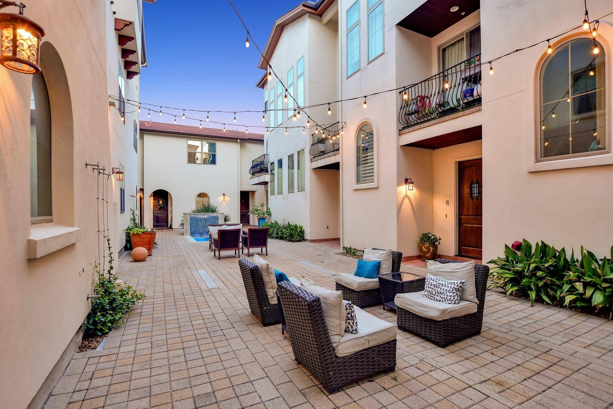 2207 Pasadena DR #1, Austin, TX 78757