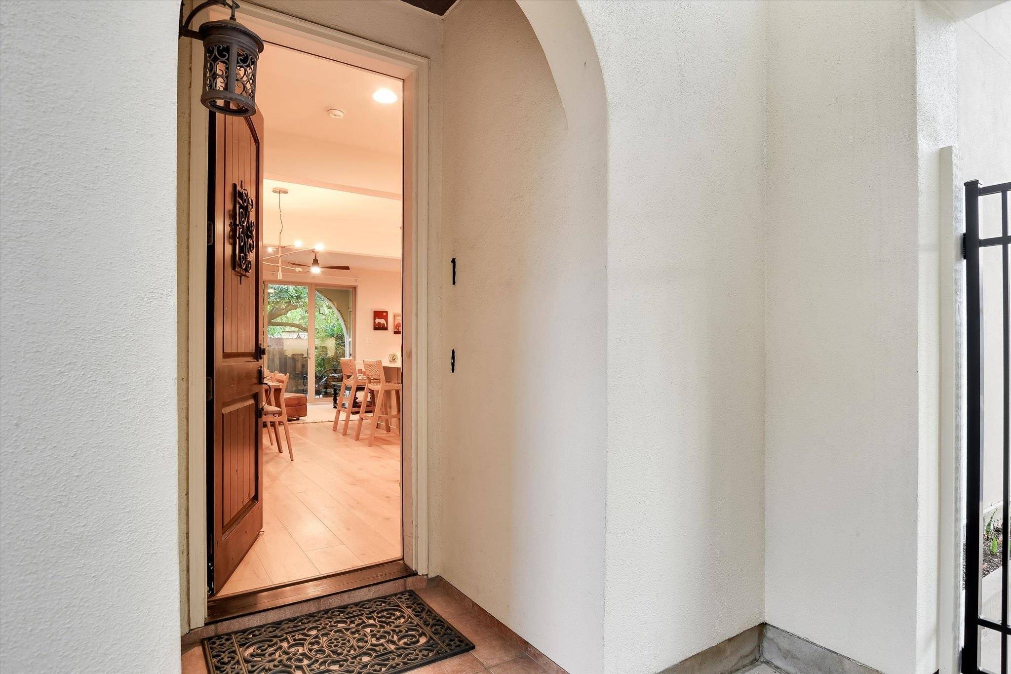2207 Pasadena DR #1, Austin, TX 78757