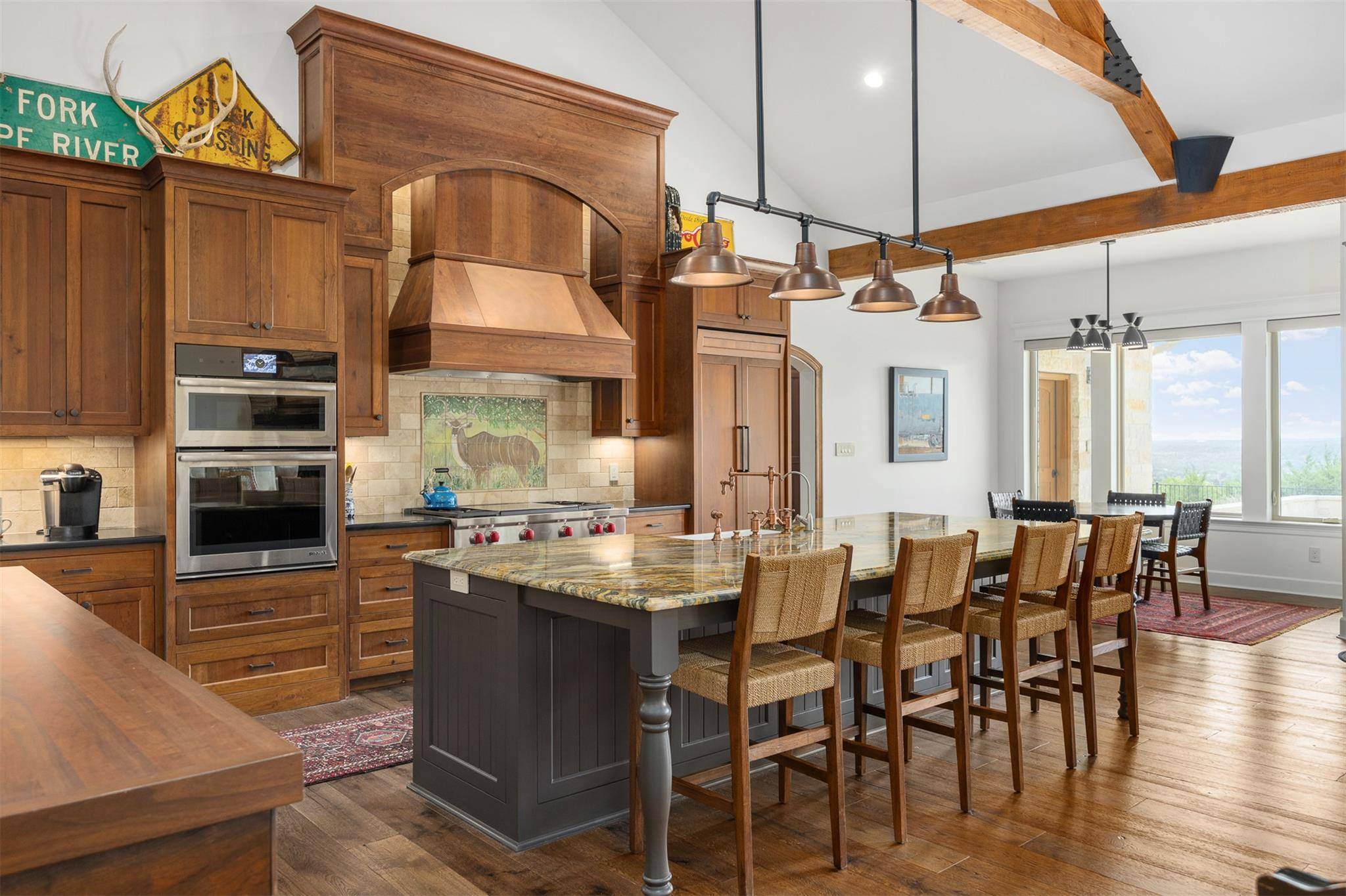 357 Cypress Estates PKWY, Ingram, TX 78025