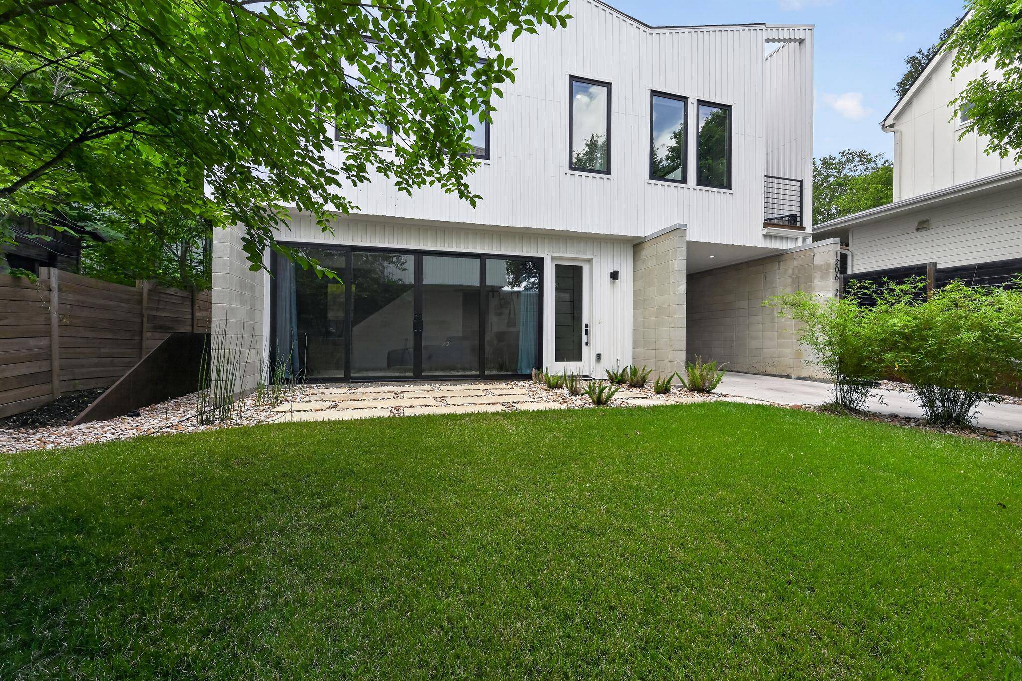 1206 Luna ST #2, Austin, TX 78721