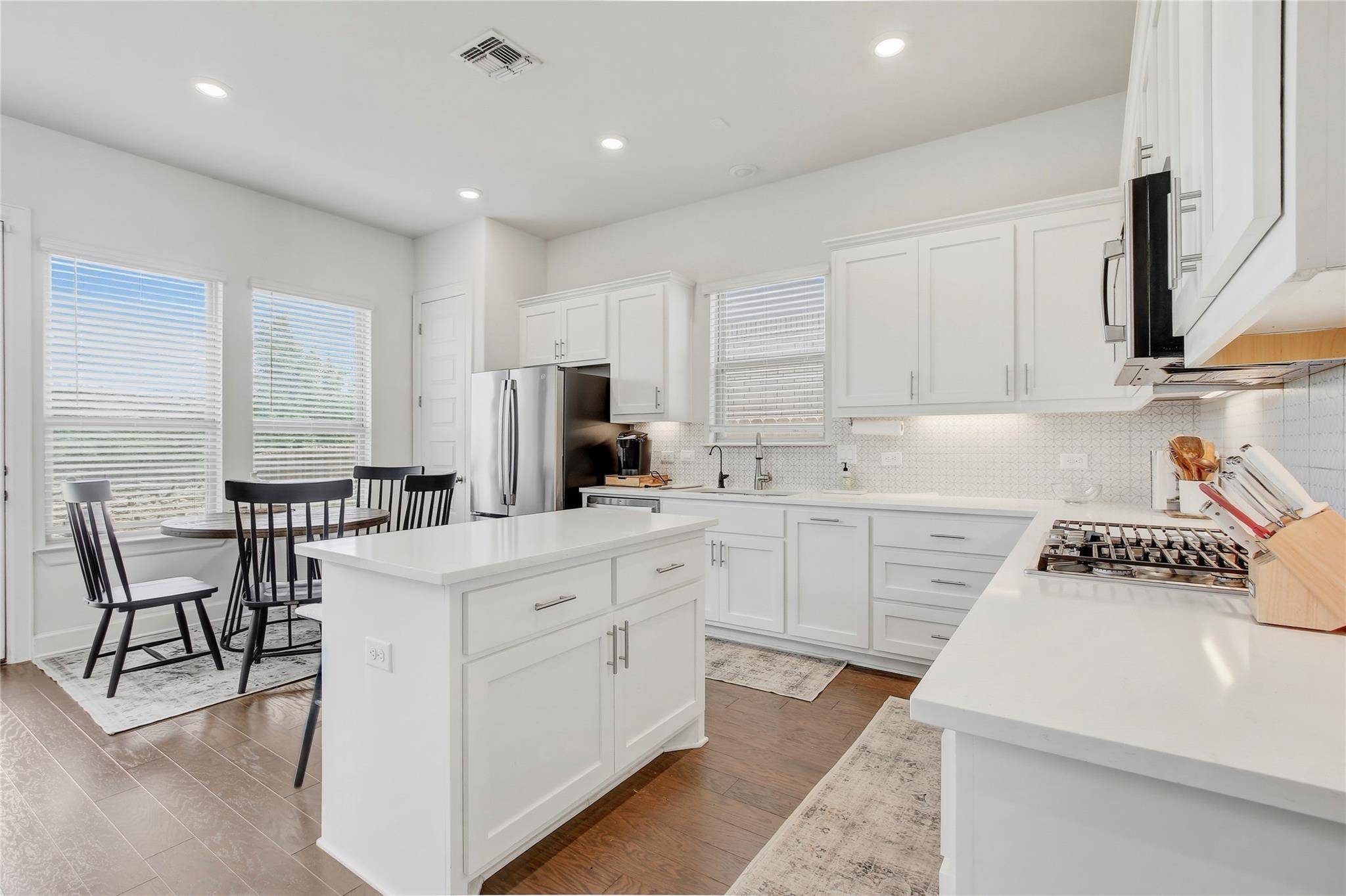 2714 Sebring CIR, Austin, TX 78747