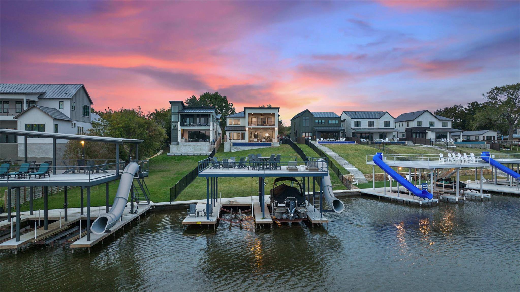 1298 Euel Moore DR, Kingsland, TX 78639