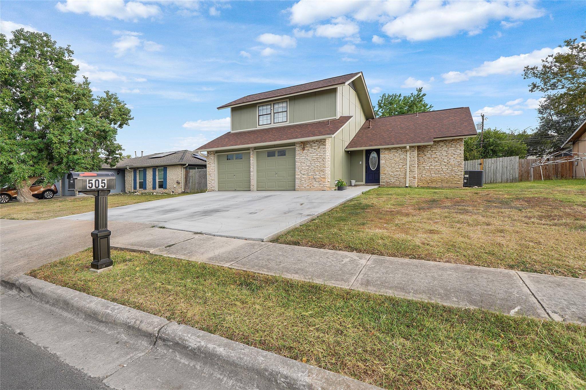 505 E Logan ST, Round Rock, TX 78664
