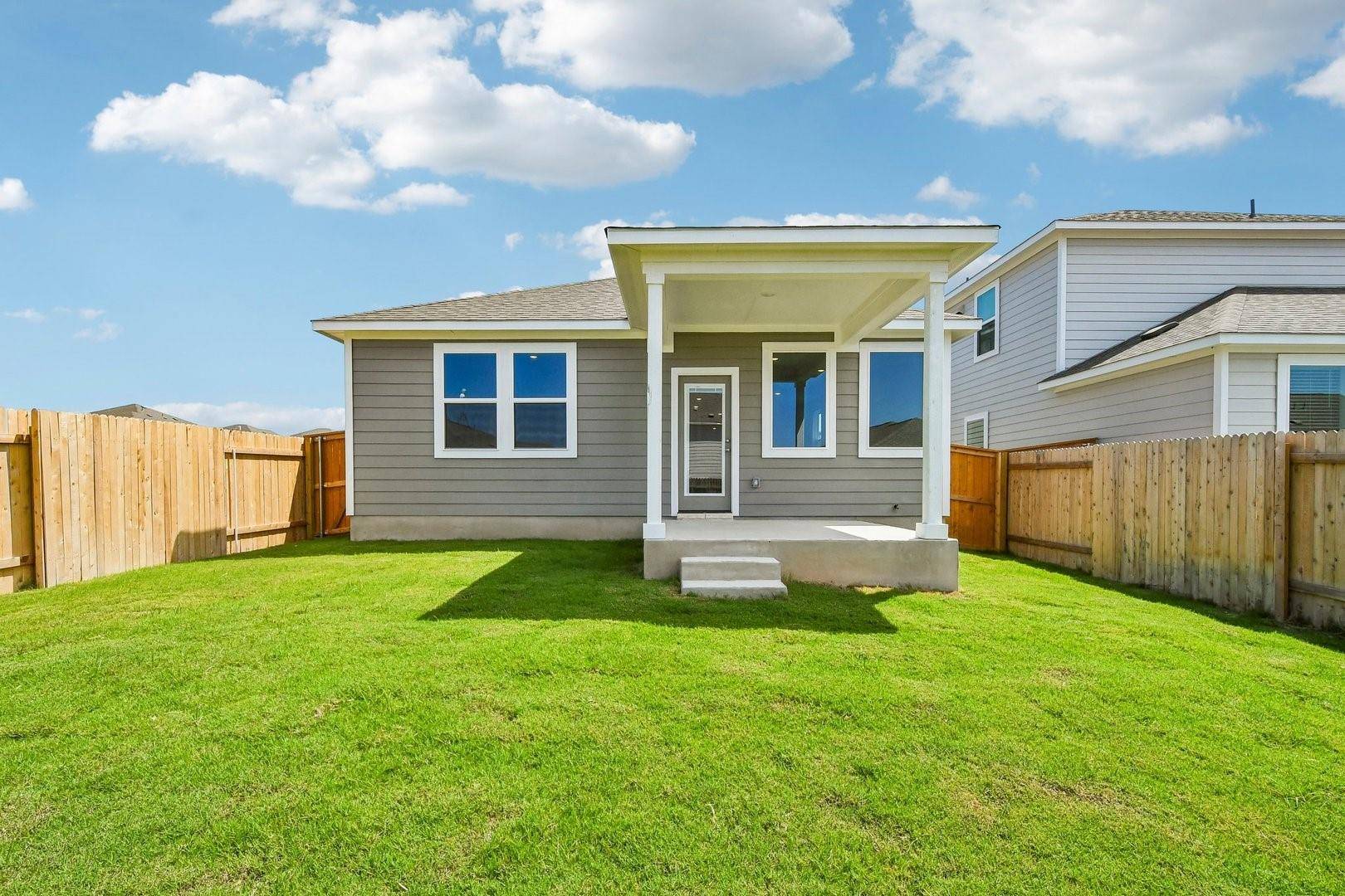 237 Escape WAY, Jarrell, TX 76537