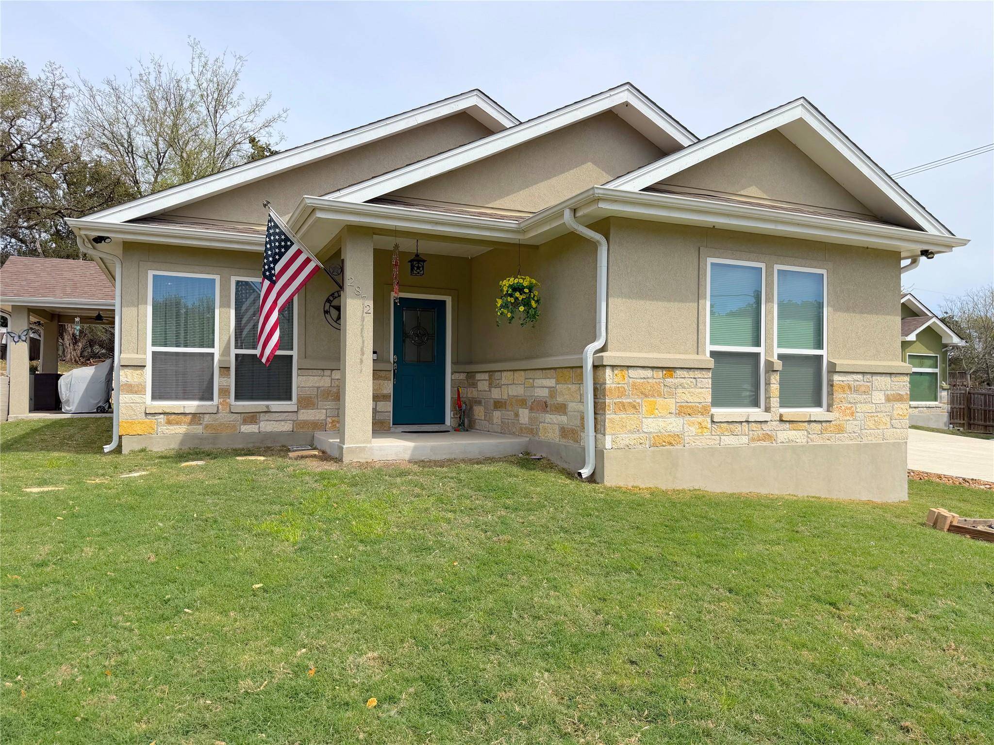 2872 Lakeview DR, Canyon Lake, TX 78133