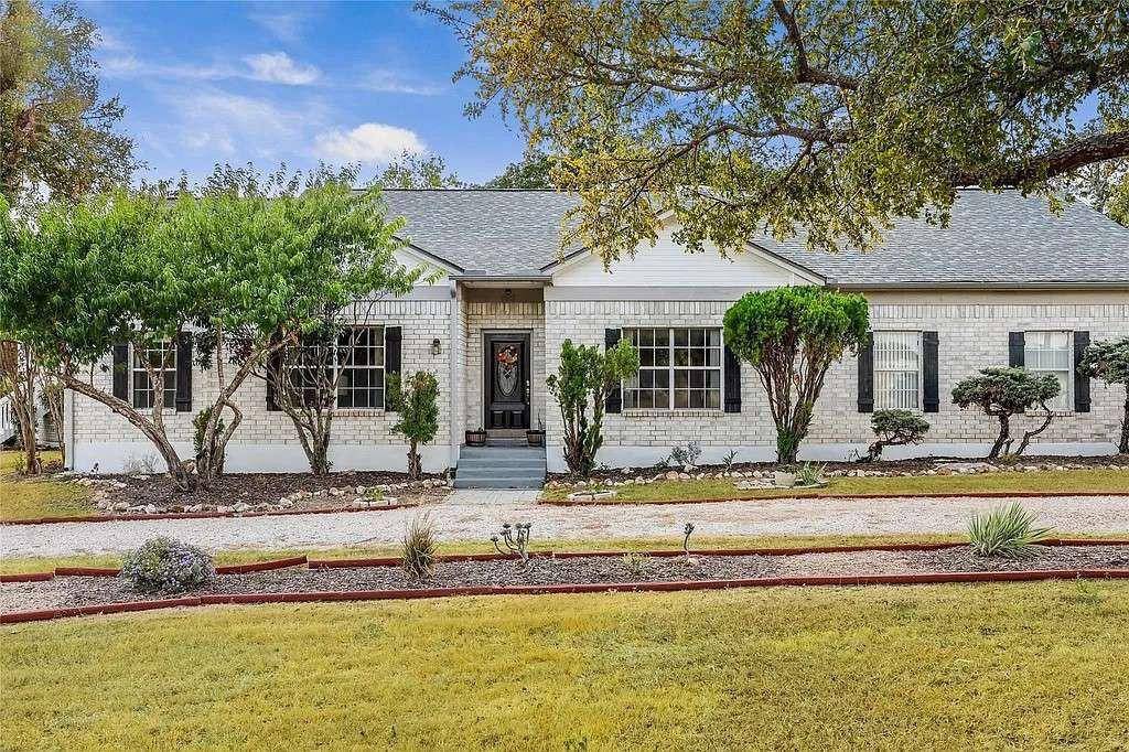 107 Patricia RD, Georgetown, TX 78628