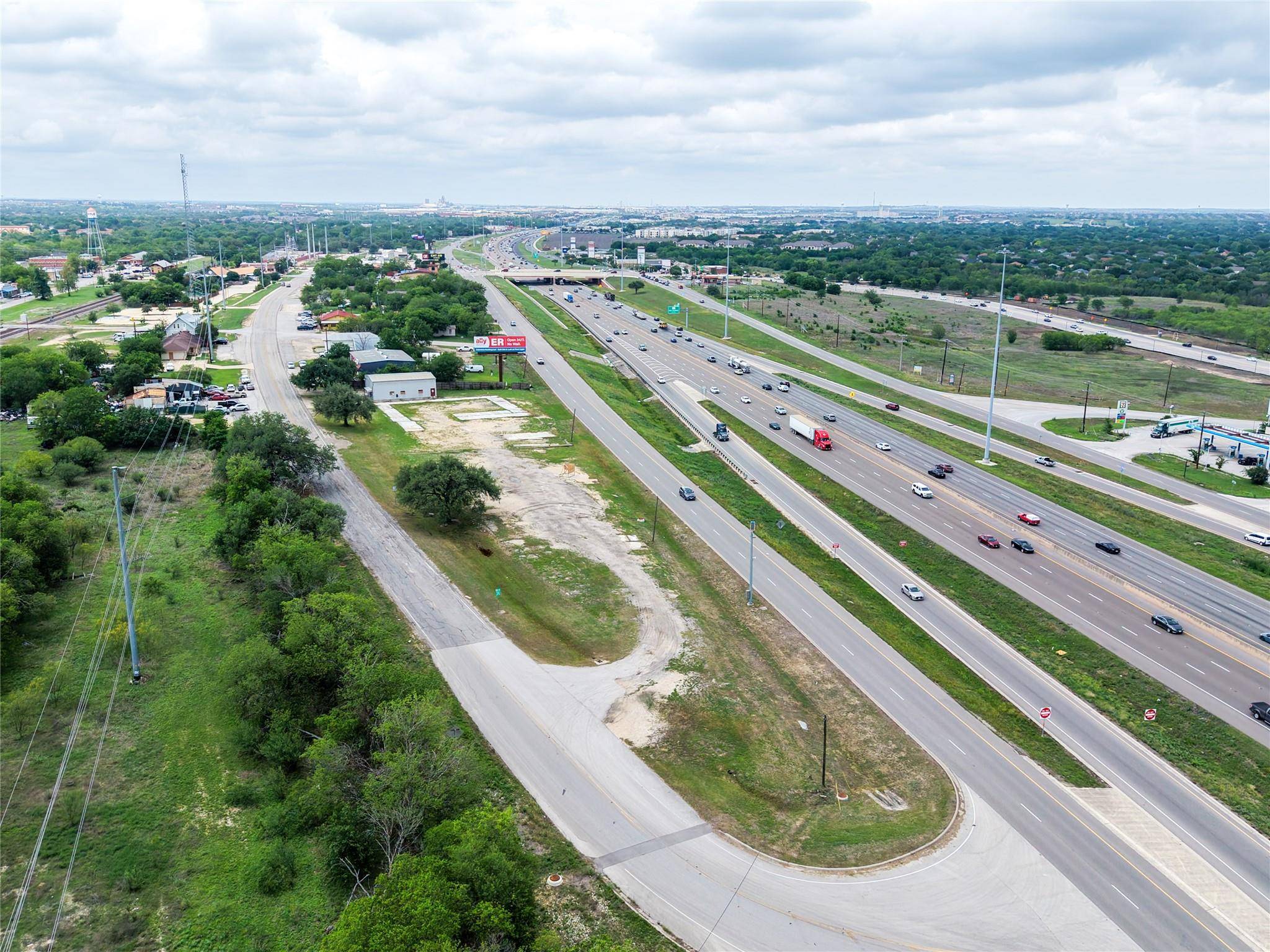 505 S Old Hwy 81, Kyle, TX 78640