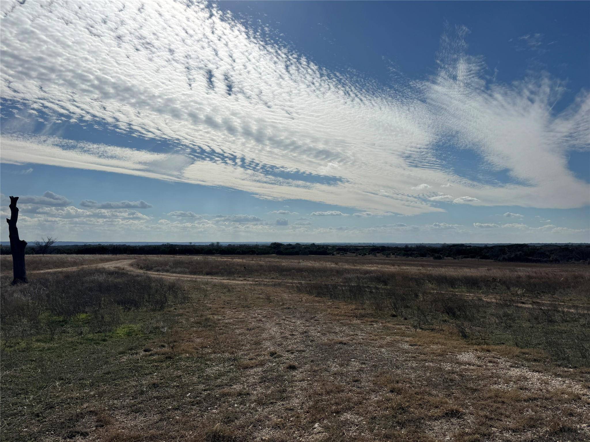 1806 County Road 2425, Iredell, TX 76649