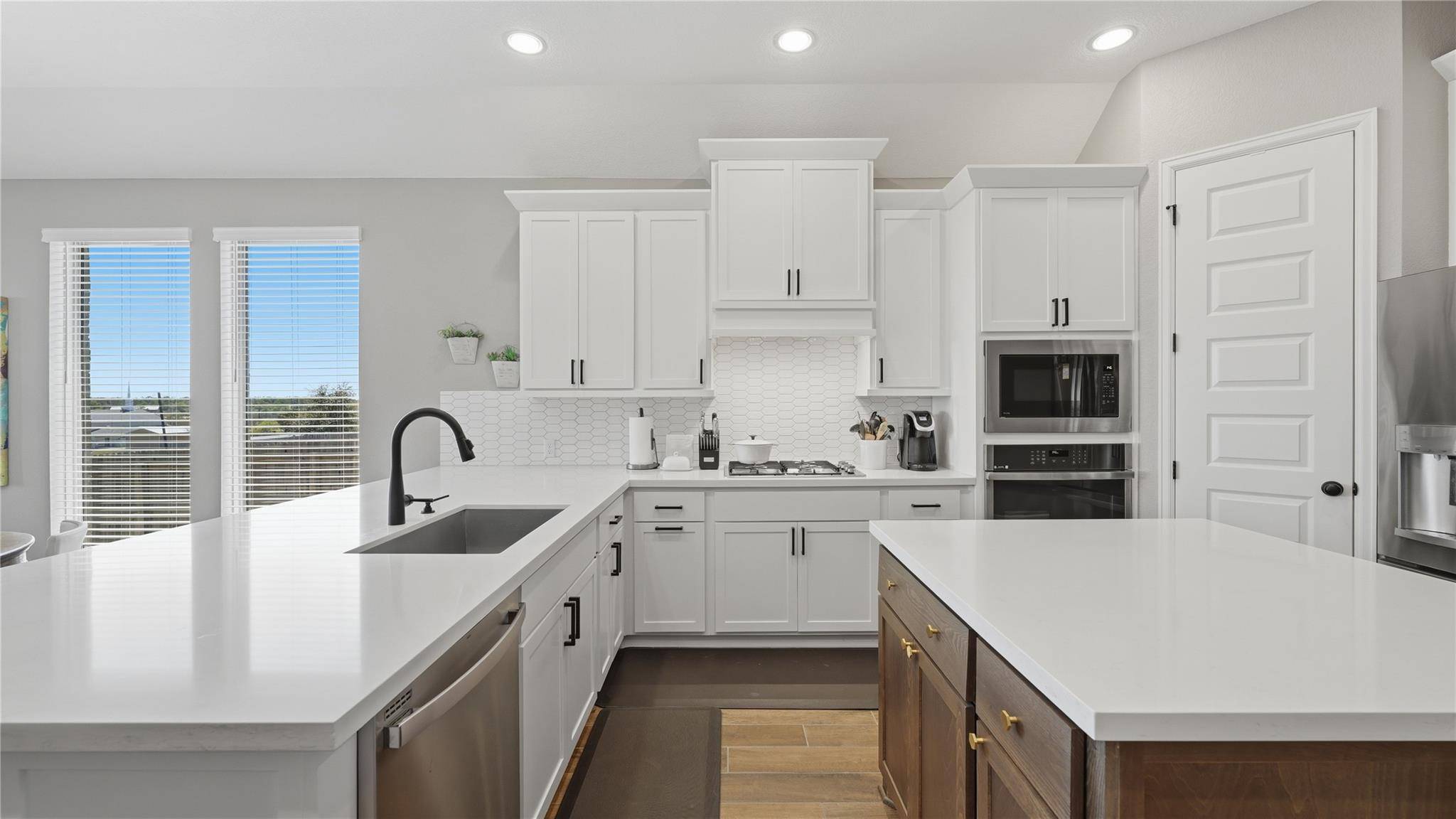 344 Carpenter Hill DR, Buda, TX 78610
