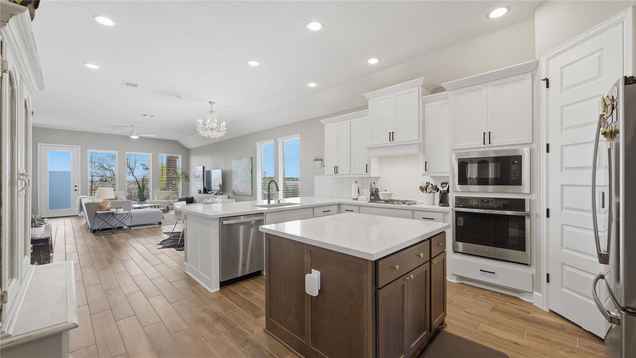 344 Carpenter Hill DR, Buda, TX 78610