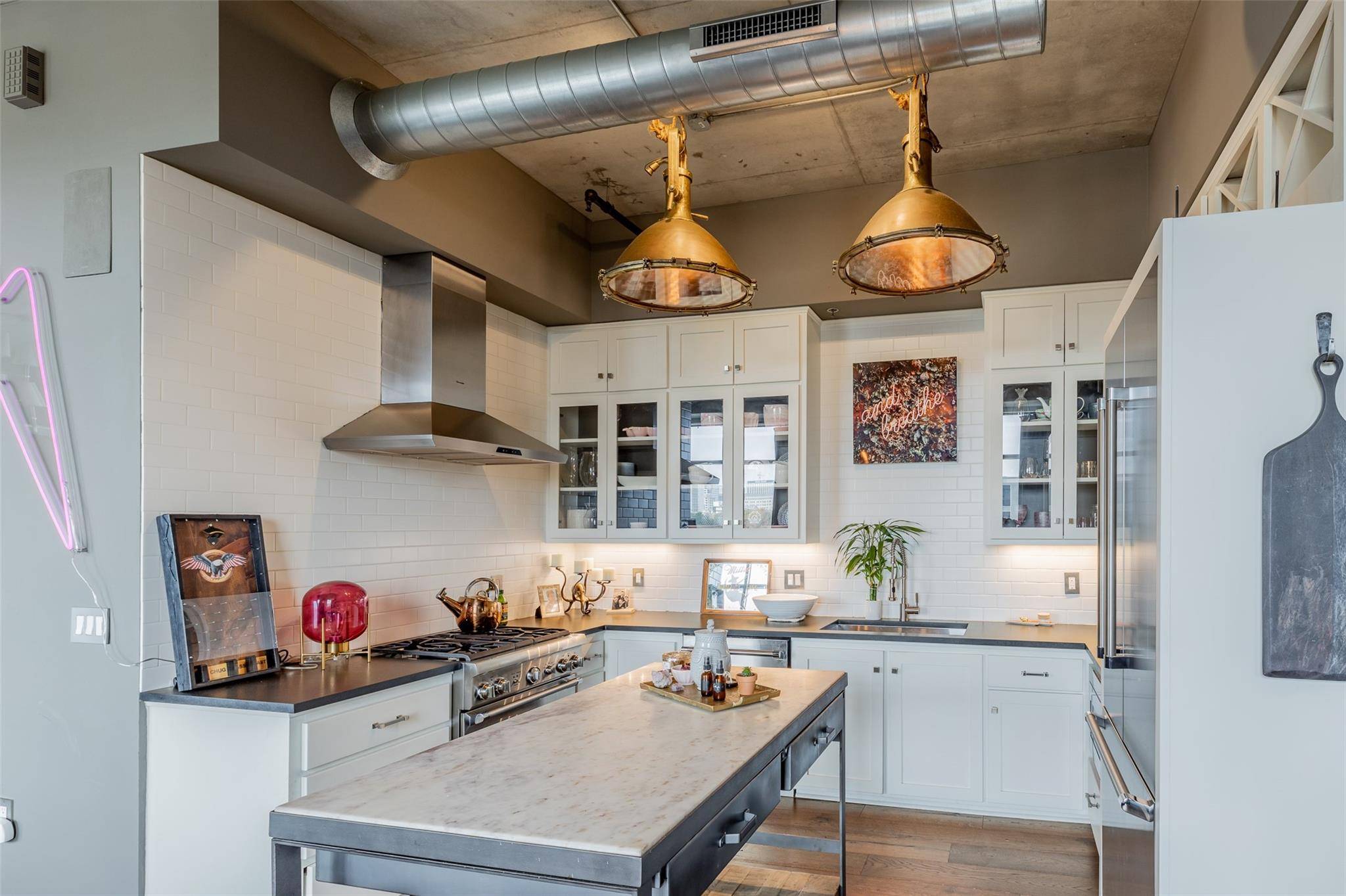800 W 5th ST #606, Austin, TX 78703