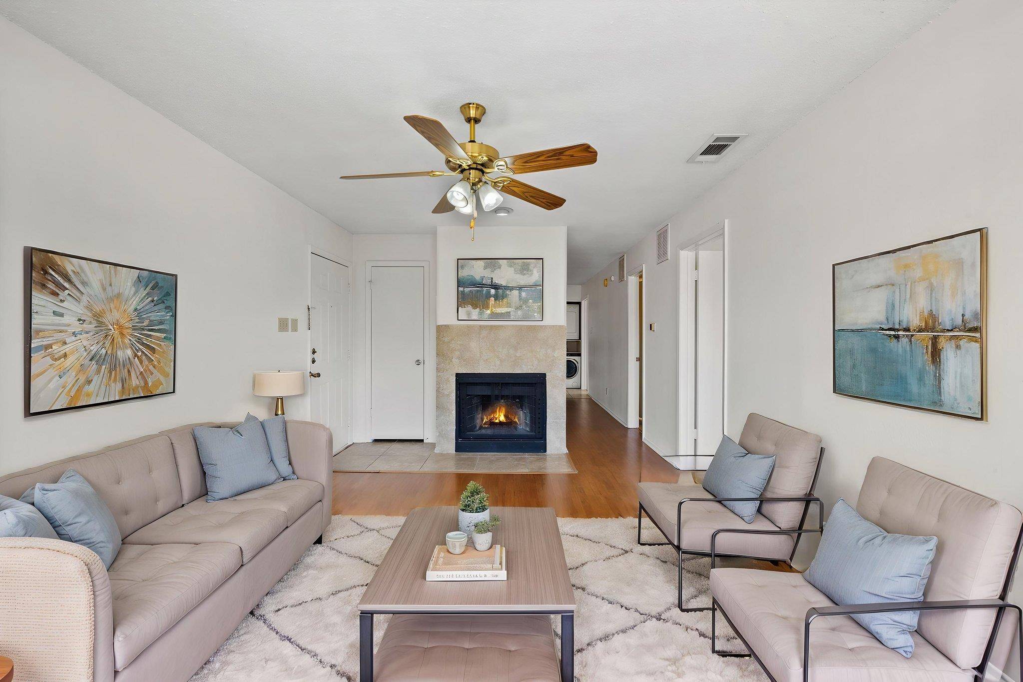 3115 Helms ST #212, Austin, TX 78705
