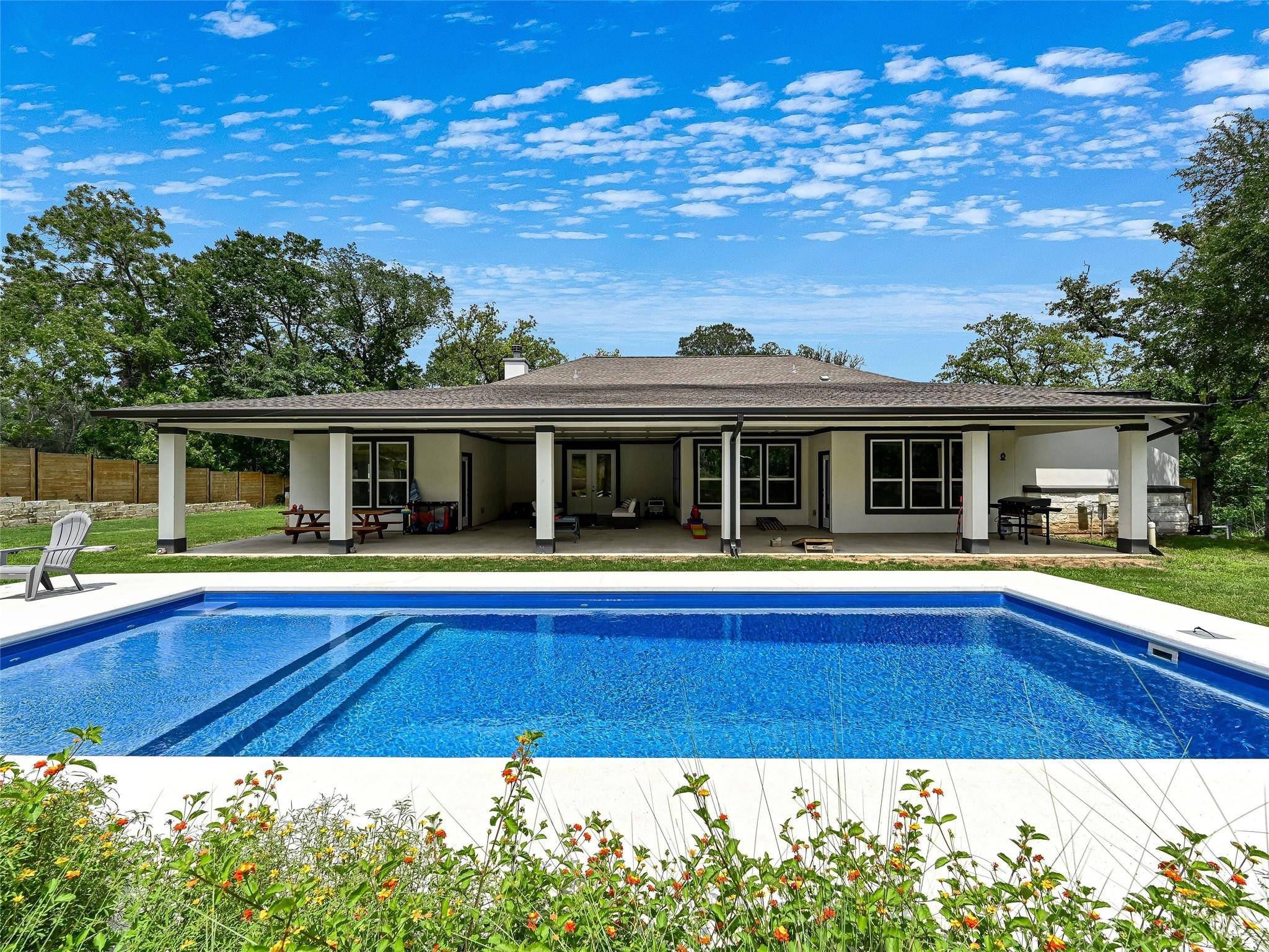 427 State Highway 304, Bastrop, TX 78602