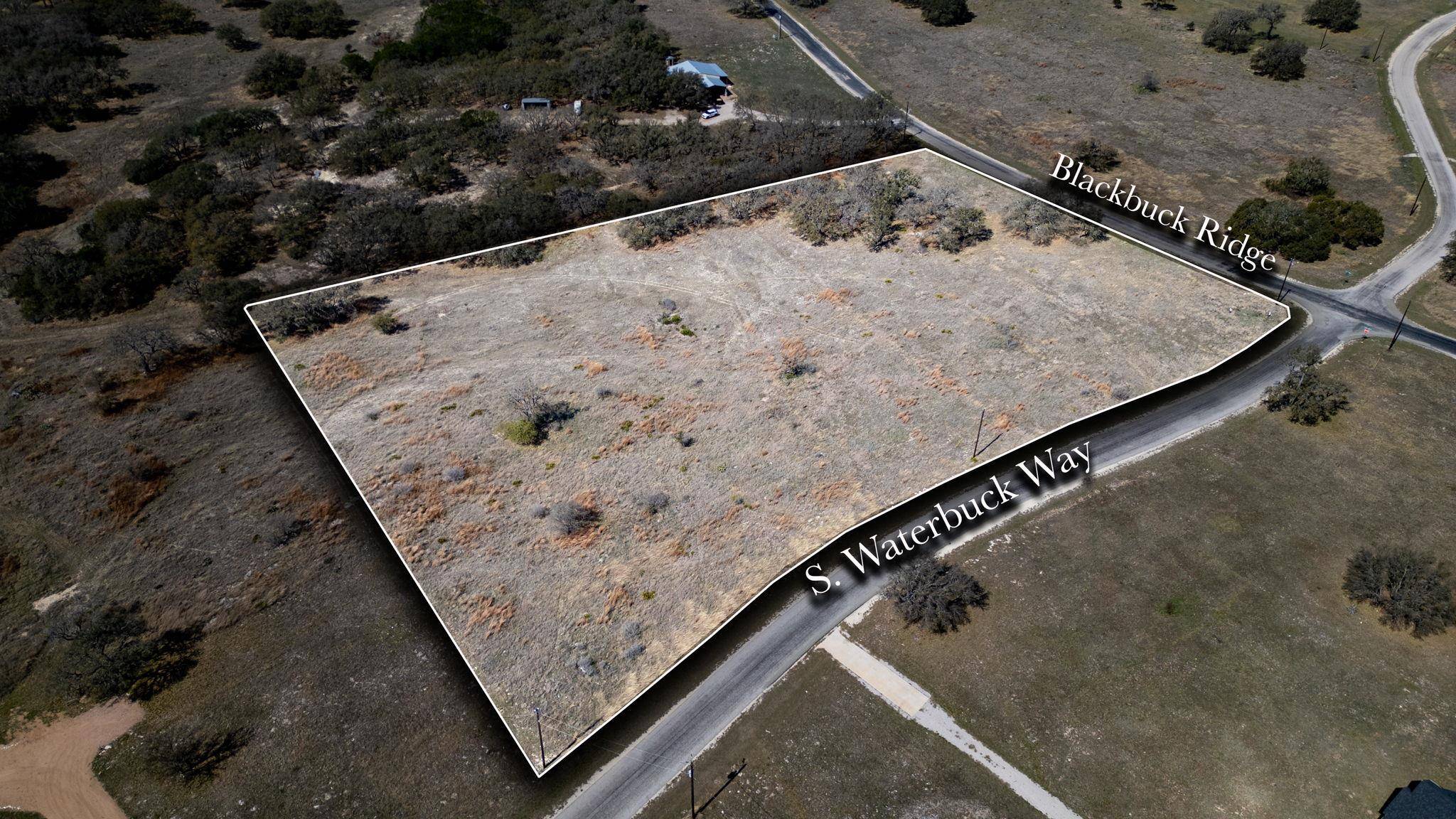 100 S Waterbuck WAY, Lampasas, TX 76550
