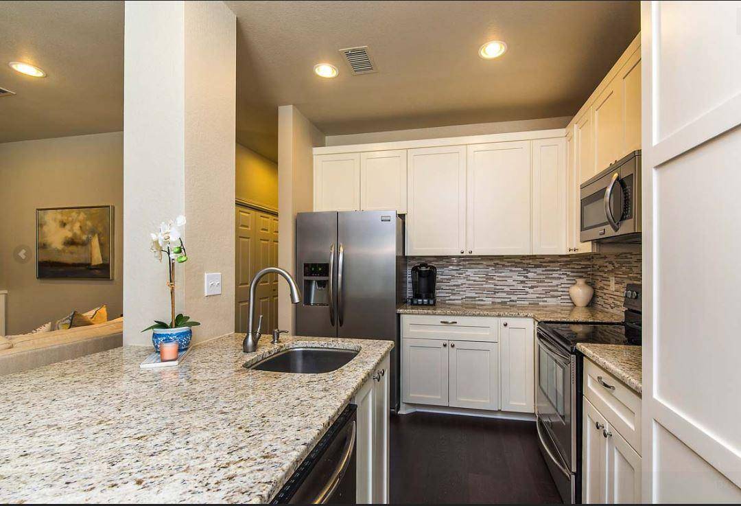 2508 Enfield RD #11, Austin, TX 78703