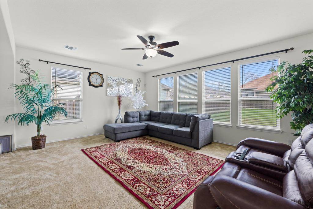 1100 Autumn Sage WAY, Pflugerville, TX 78660