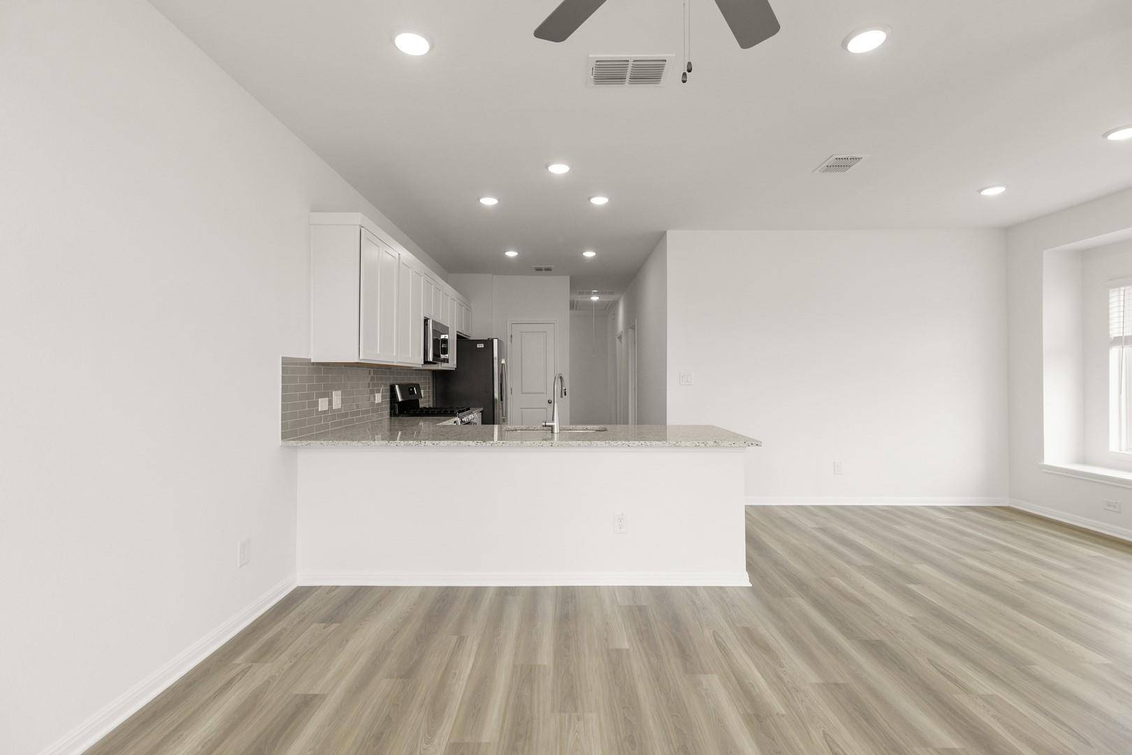 1648 Esplanade PKWY, San Marcos, TX 78666