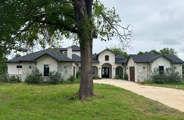 128 Gloria BLVD, Smithville, TX 78957