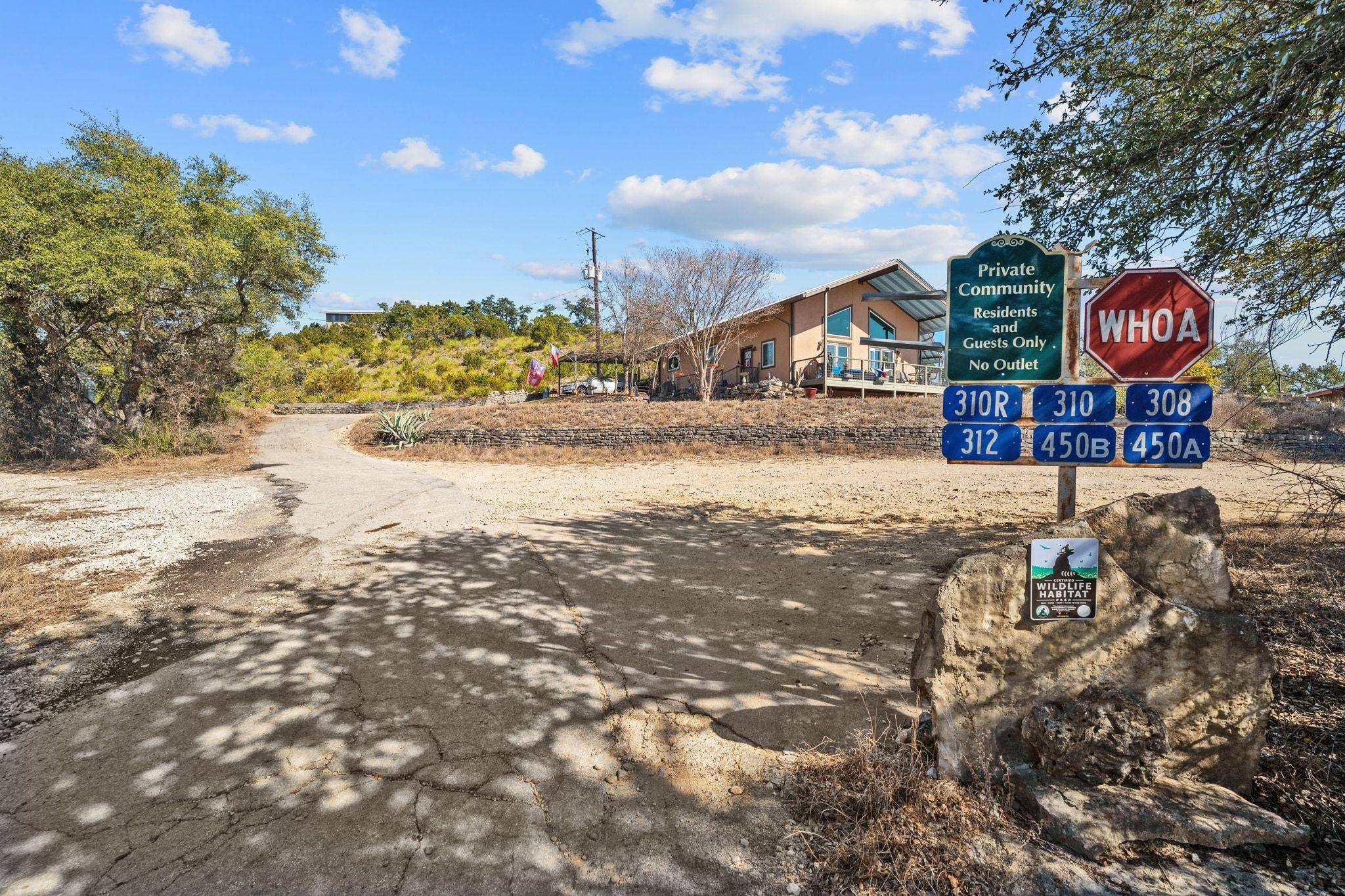 450 Eagles Nest DR, Wimberley, TX 78676