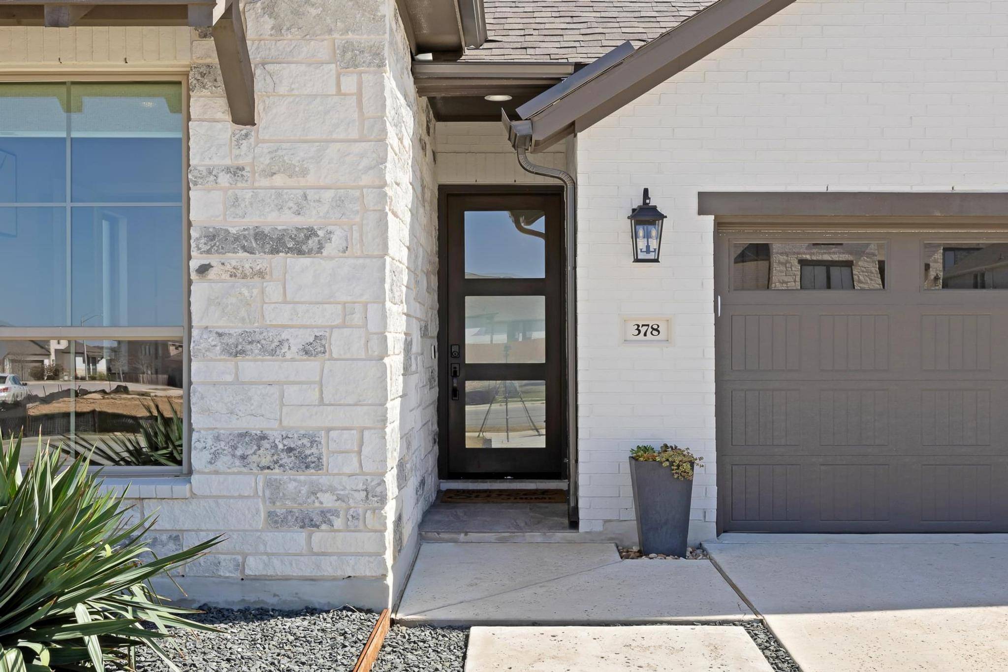 378 Carpenter Hill DR, Buda, TX 78610