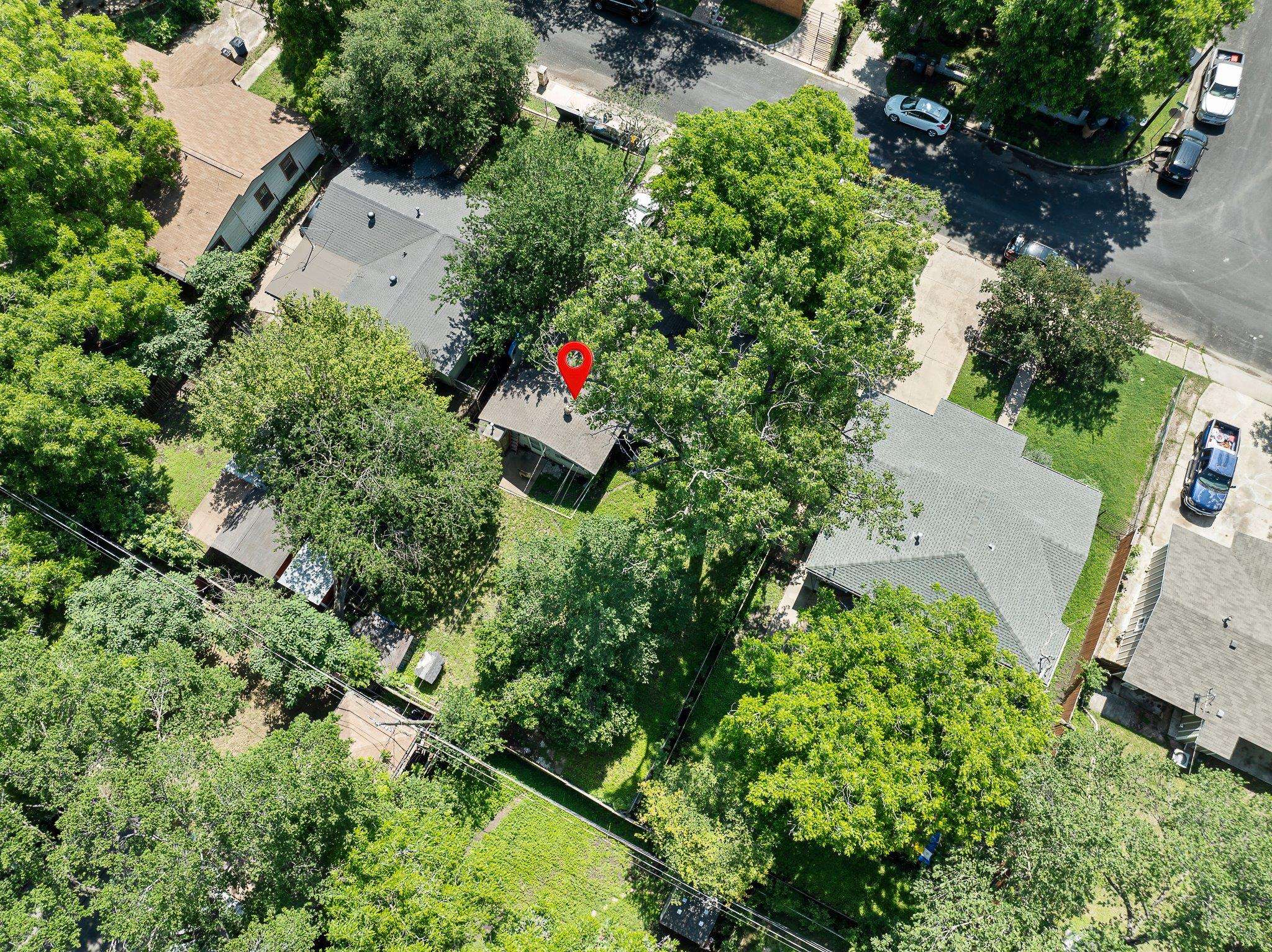 1122 Spur #D ST #D, Austin, TX 78721