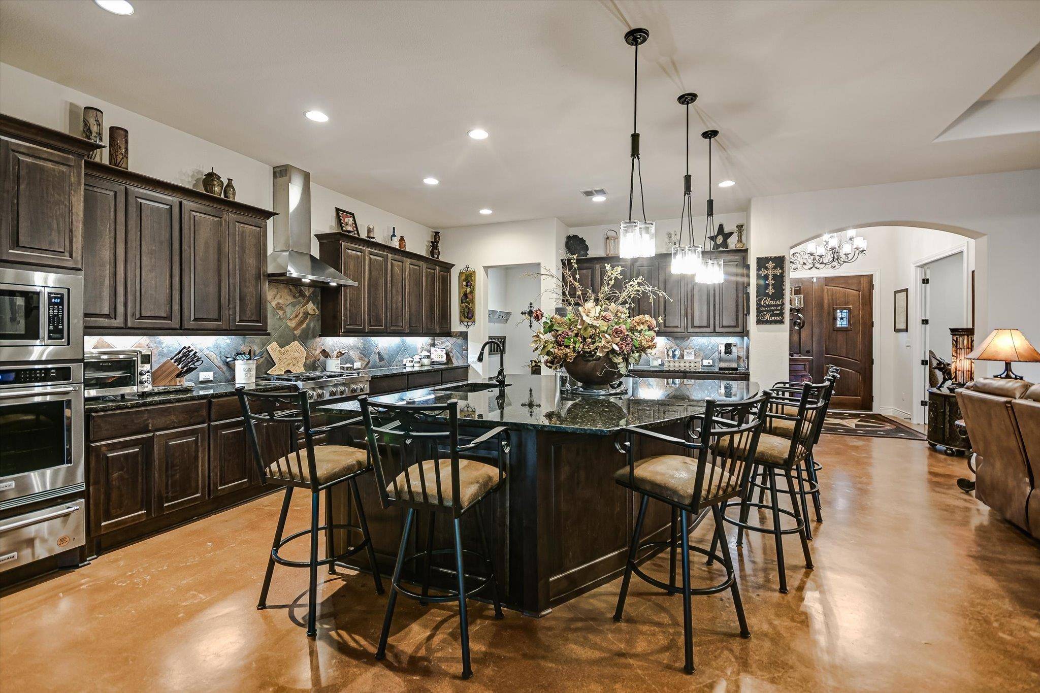 250 BROWN SADDLE CV, Driftwood, TX 78619