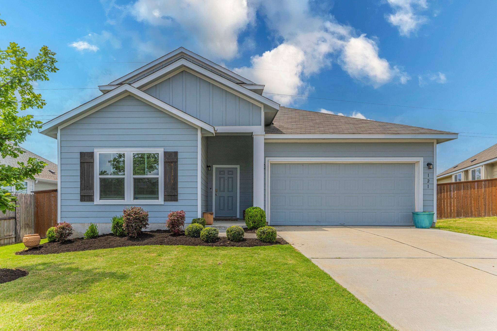 121 Mountain Sage LOOP, Liberty Hill, TX 78642