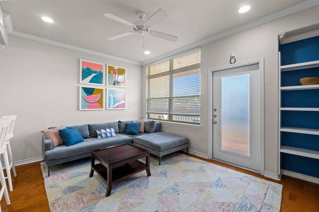 305 E 31st ST #2, Austin, TX 78705