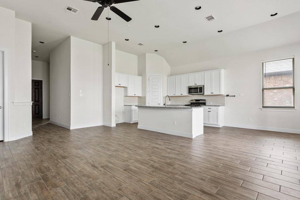 6532 Cetone TER, Round Rock, TX 78665
