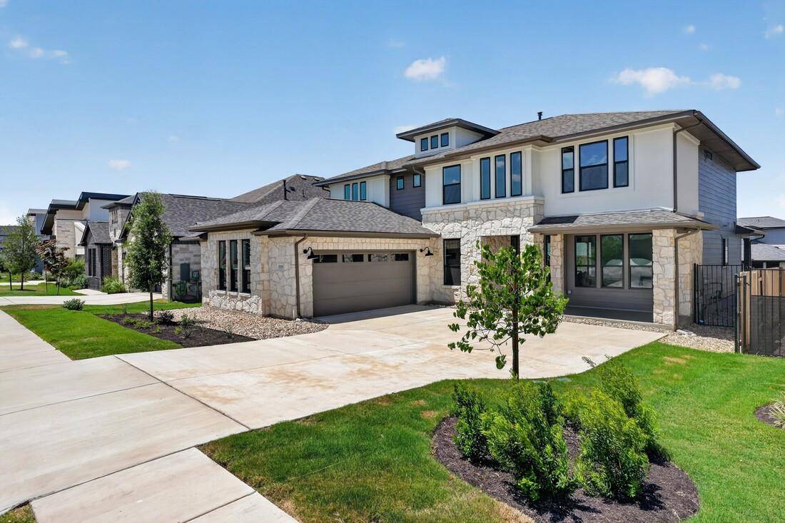 9204 The Ravine WAY, Austin, TX 78744