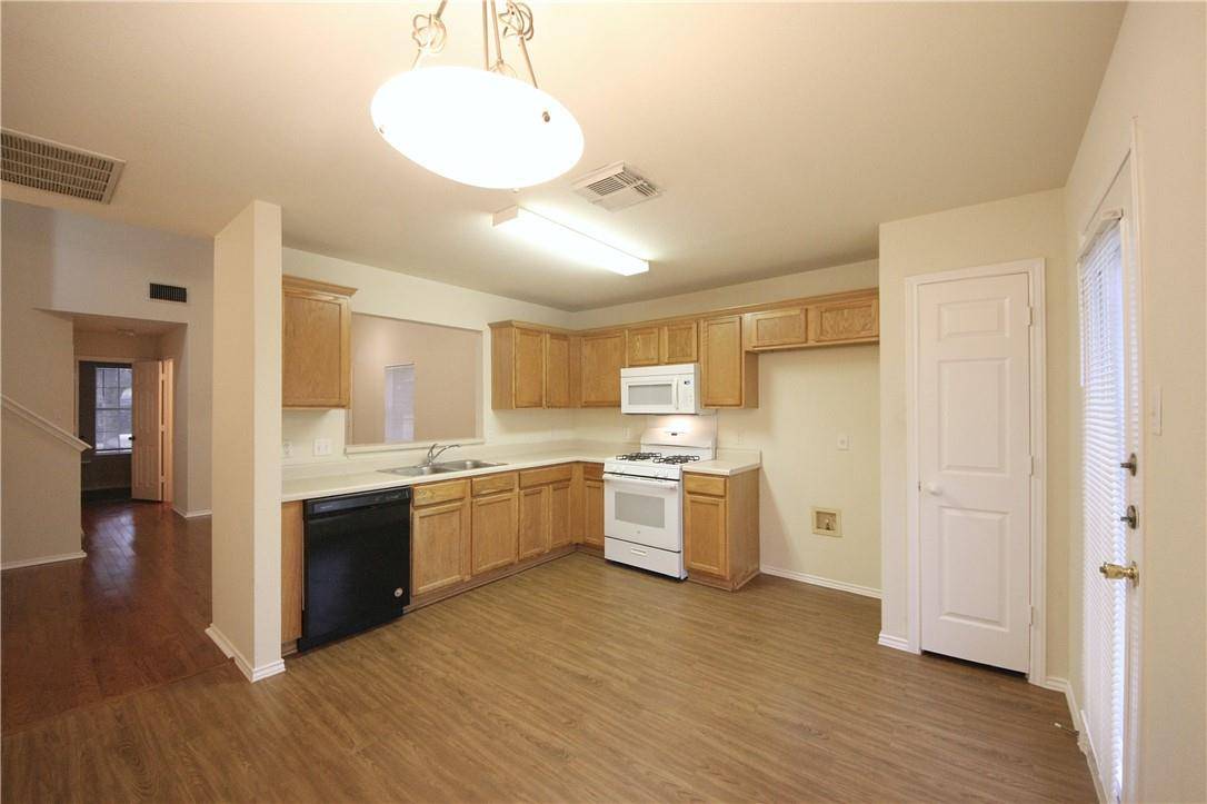 3933 Upper Passage LN, Round Rock, TX 78681