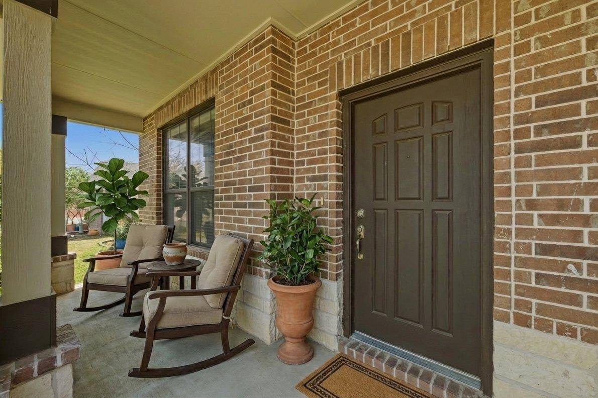 380 Apricot DR, Kyle, TX 78640