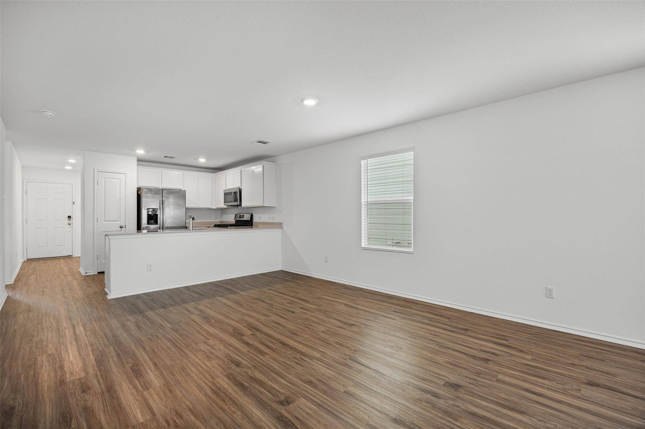 364 Gabbro GDNS, Maxwell, TX 78656
